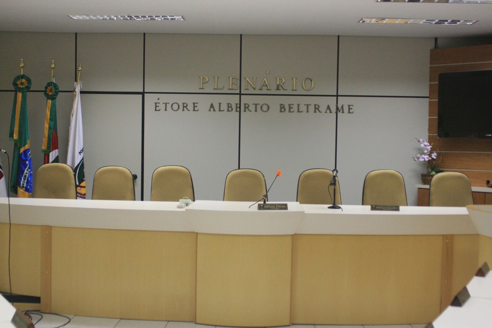 660343e958bab6.19846466