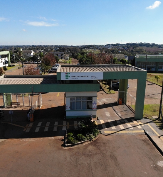 653b8ceff10212.41848567