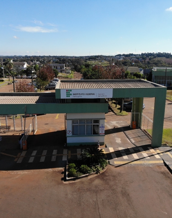 653b8ceff10212.41848567